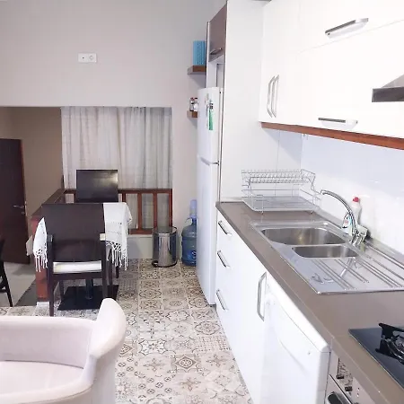 Apartamento Akraios Beautiful Stone House In Esmirna