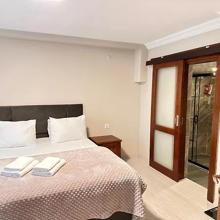 Apartmán Akraios Beautiful Stone House In *