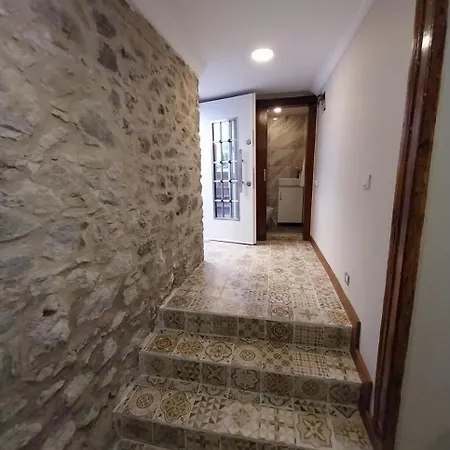 Akraios Beautiful Stone House In Apartamento